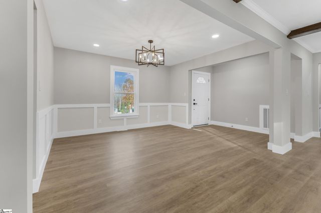 19 Velma Drive, Taylors, SC 29687