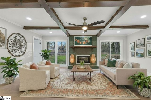 19 Velma Drive, Taylors, SC 29687