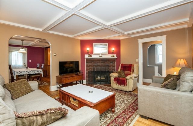 8 Highland Street, Peabody, MA 01960