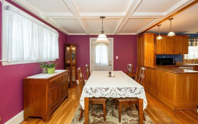 8 Highland Street, Peabody, MA 01960