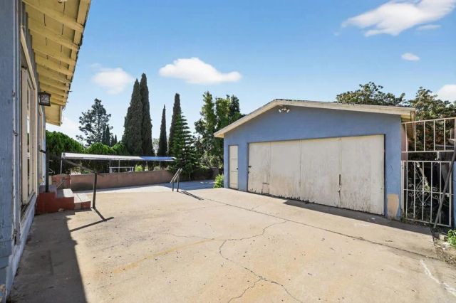 2568 Roseview Place, San Diego, CA 92105