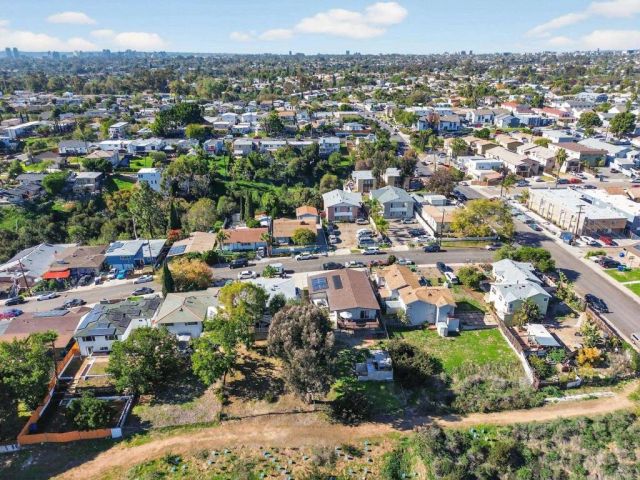 2568 Roseview Place, San Diego, CA 92105