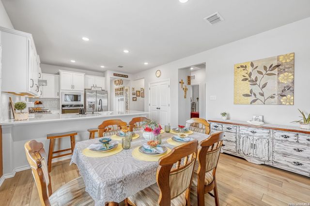 7106 Sycamore Pass, San Antonio, TX 78252