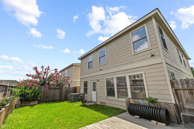 322 Remington Harbor Court, Houston, TX 77073
