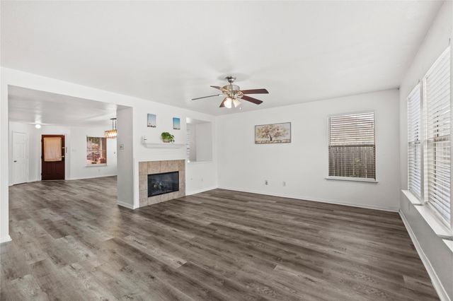 322 Remington Harbor Court, Houston, TX 77073