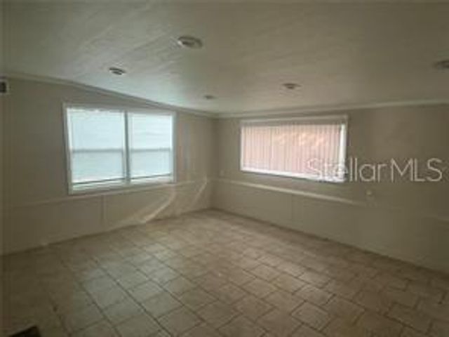 1568 NE 10 STREET, Ocala, FL 34470