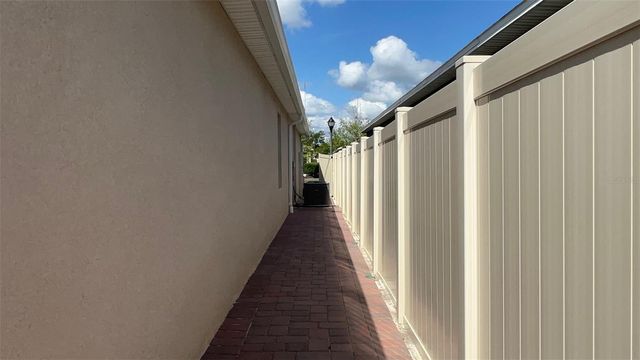 864 GUNNISON DRIVE, Orange City, FL 32763