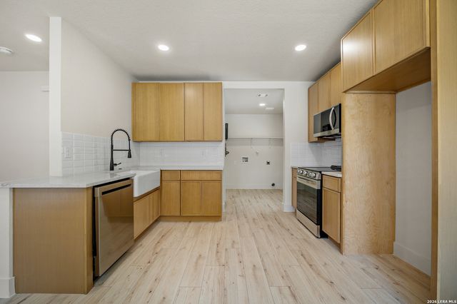 2015 Potosi, San Antonio, TX 78207