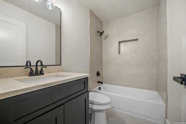 2015 Potosi, San Antonio, TX 78207