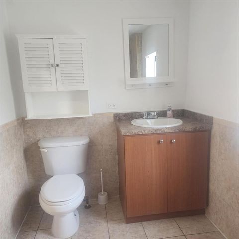 7800 SW 9th Street, North Lauderdale, FL 33068