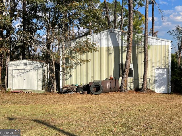 13 Third Avenue, Alamo, GA 30411