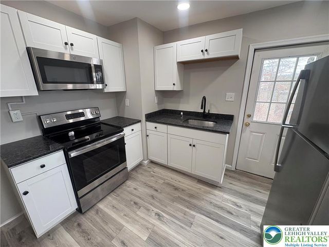 513 Spruce Street, Easton, PA 18042