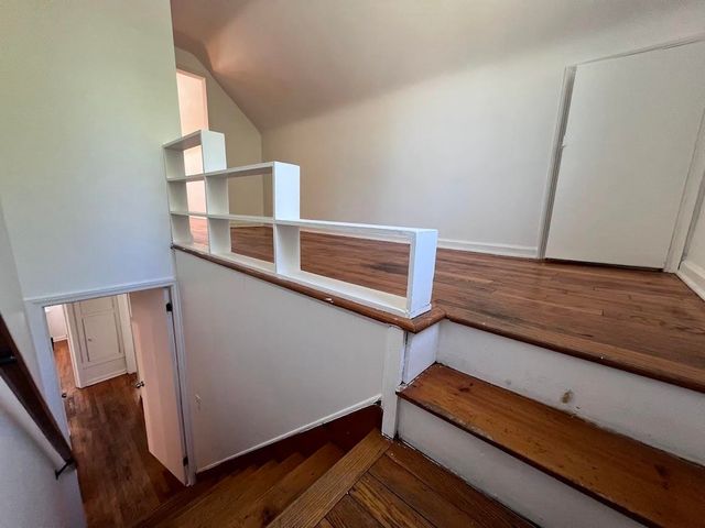 652 Crawford Street, Flint, MI 48507