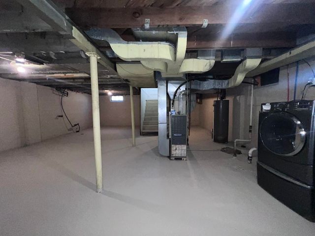 652 Crawford Street, Flint, MI 48507