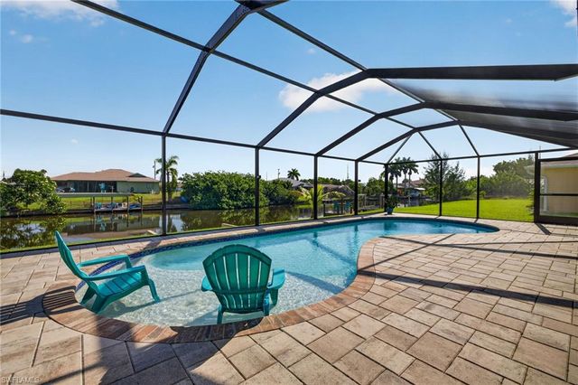 131 SW 35th TER, Cape Coral, FL 33914