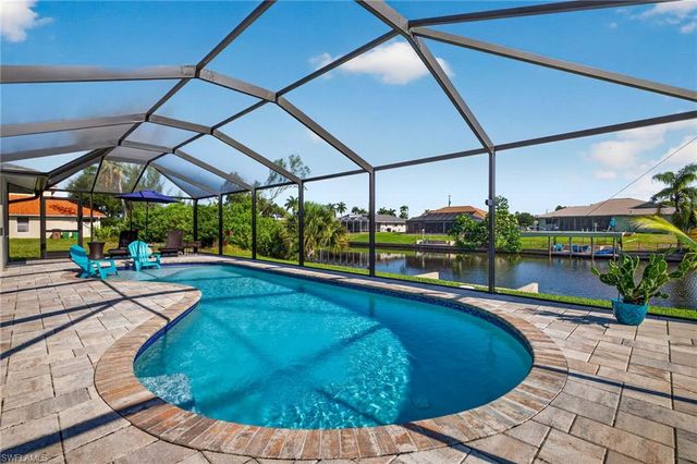 131 SW 35th TER, Cape Coral, FL 33914