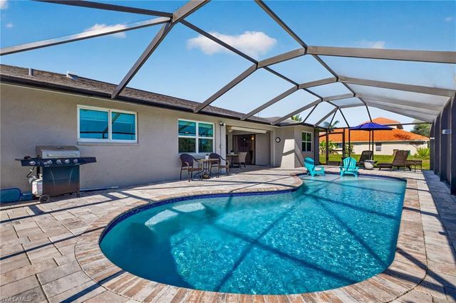 131 SW 35th TER, Cape Coral, FL 33914