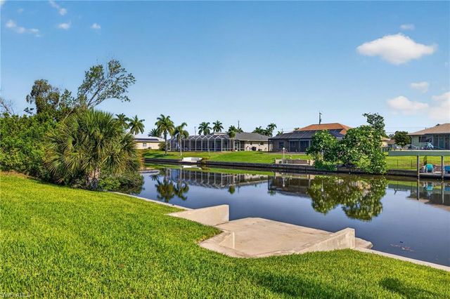 131 SW 35th TER, Cape Coral, FL 33914