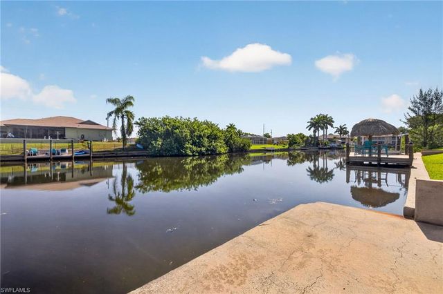 131 SW 35th TER, Cape Coral, FL 33914