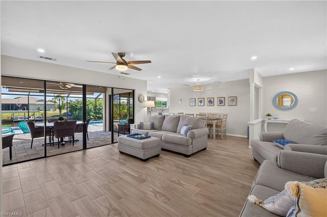 131 SW 35th TER, Cape Coral, FL 33914