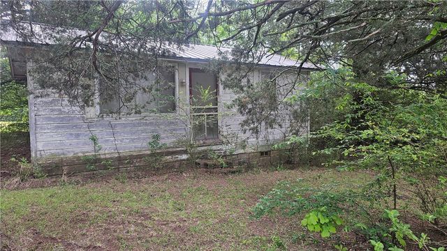 576 E State Highway 393, Delaware, AR 72835