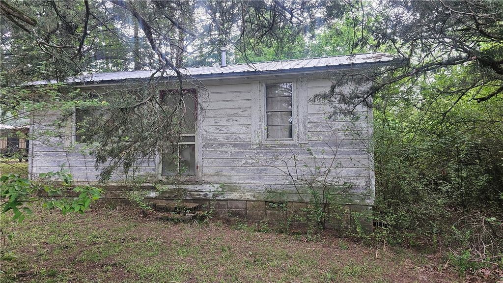 576 E State Highway 393, Delaware, AR 72835