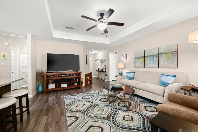 1013 Point Andrew Dr, Gonzales, LA 70737