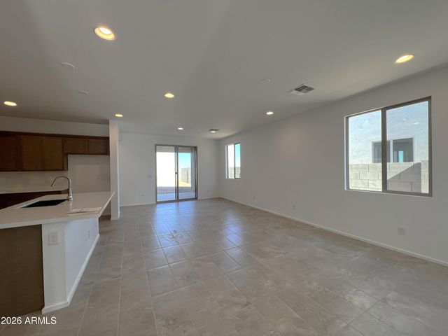 46830 W Crescent Moon Drive, Maricopa, AZ 85139