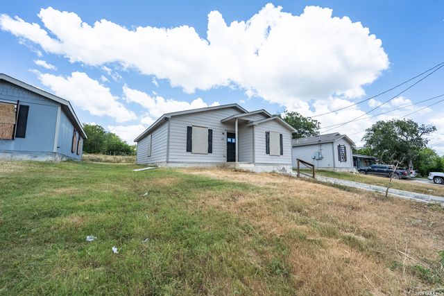 1007 YUCCA ST, San Antonio, TX 78220