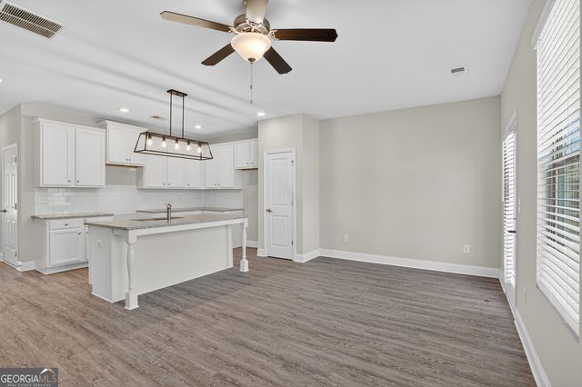 3405 Ripple Loop 127, South Fulton, GA 30349