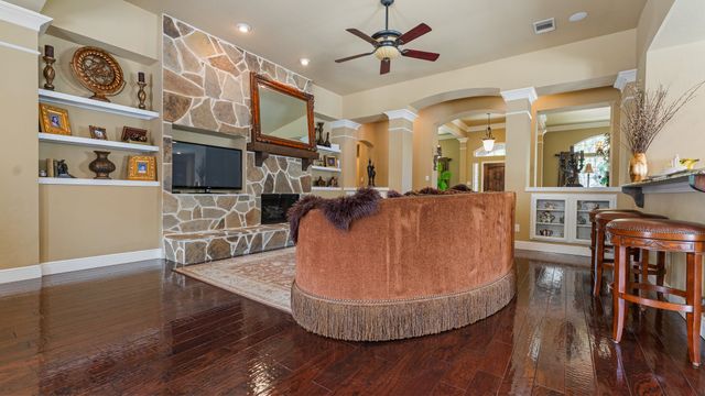 2000 Springcress Drive, Mckinney, TX 75072