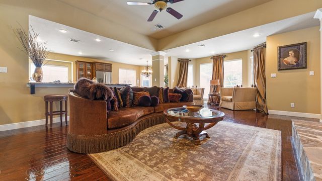 2000 Springcress Drive, Mckinney, TX 75072