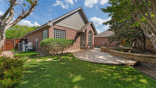2000 Springcress Drive, Mckinney, TX 75072