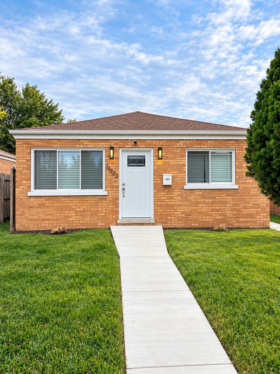 14733 Maplewood Avenue, Harvey, IL 60426 — exterior