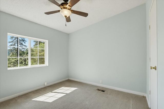 19953 Bear Ridge, Grass Valley, CA 95949