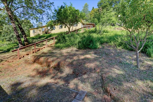 19953 Bear Ridge, Grass Valley, CA 95949