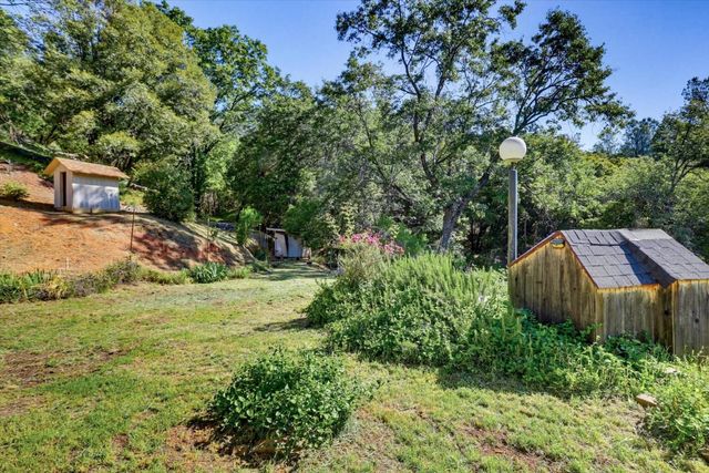19953 Bear Ridge, Grass Valley, CA 95949