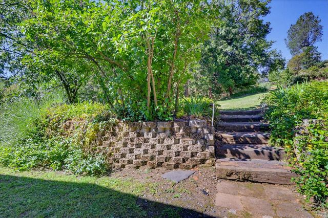 19953 Bear Ridge, Grass Valley, CA 95949