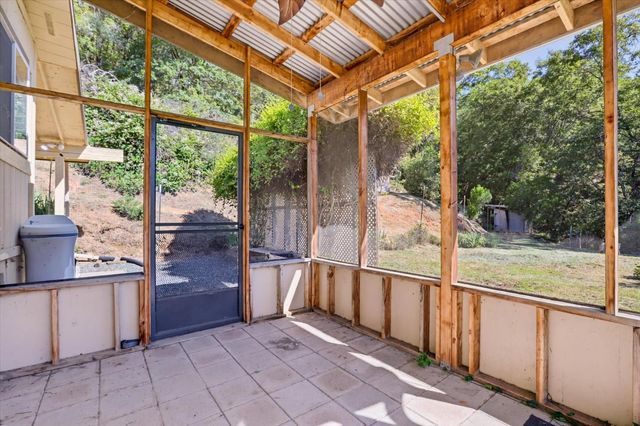 19953 Bear Ridge, Grass Valley, CA 95949