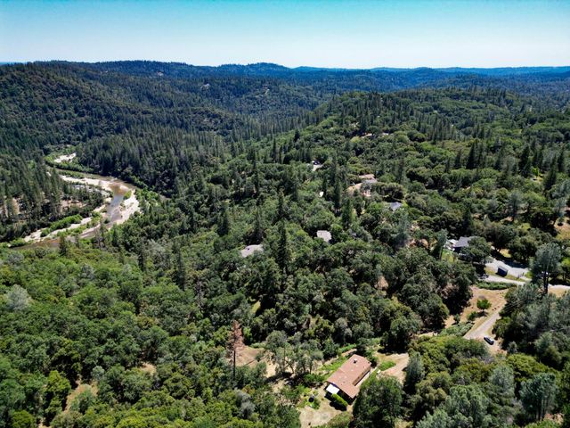 19953 Bear Ridge, Grass Valley, CA 95949