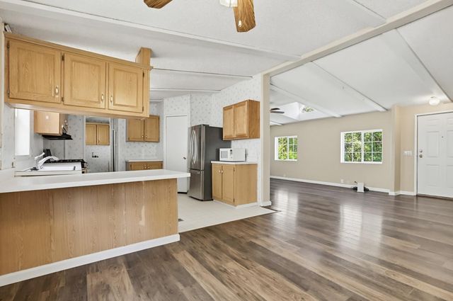 19953 Bear Ridge, Grass Valley, CA 95949