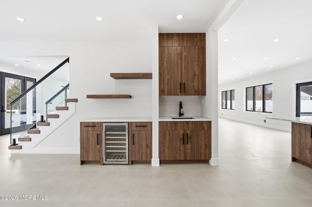 370 Wall Street, Eatontown, NJ 07724