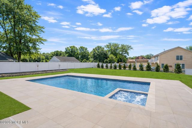 370 Wall Street, Eatontown, NJ 07724