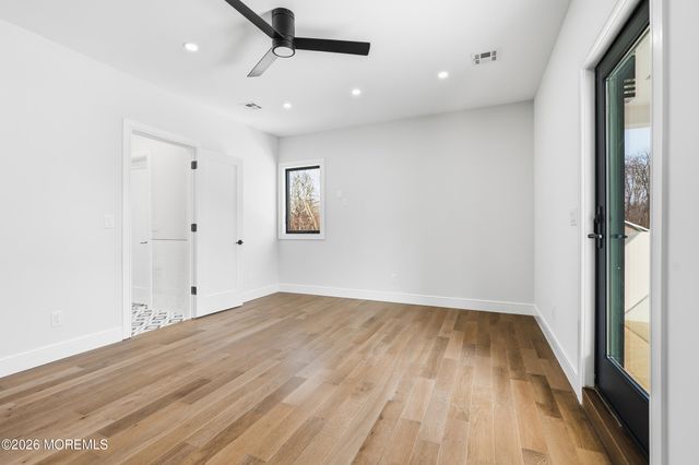 370 Wall Street, Eatontown, NJ 07724