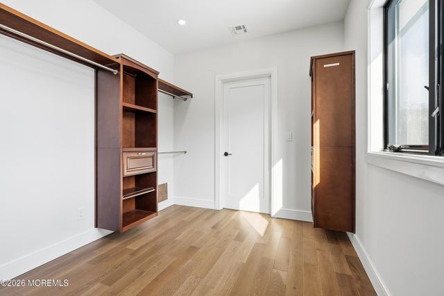 370 Wall Street, Eatontown, NJ 07724