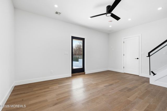 370 Wall Street, Eatontown, NJ 07724