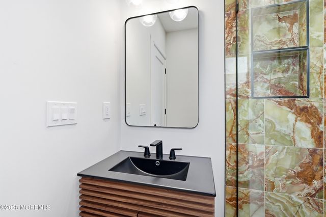 370 Wall Street, Eatontown, NJ 07724