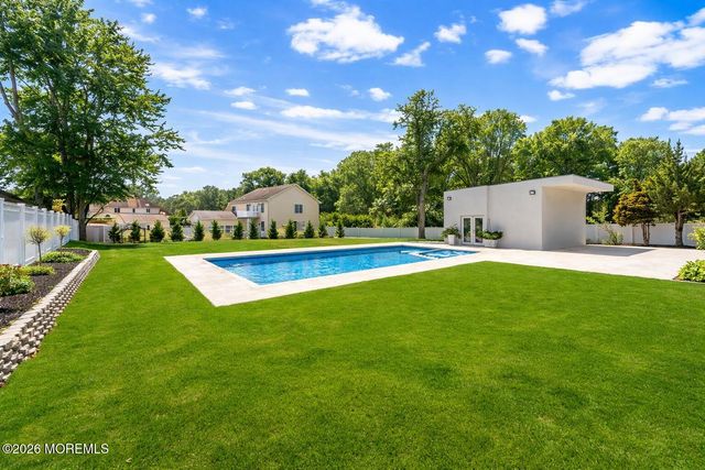 370 Wall Street, Eatontown, NJ 07724