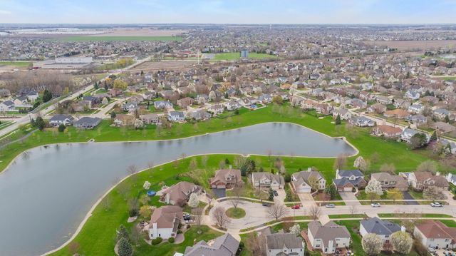 13364 Wellesley Court, Plainfield, IL 60585