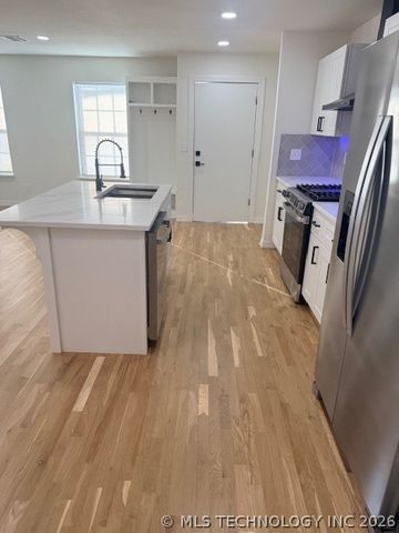 1235 S 76th East Avenue, Tulsa, OK 74112